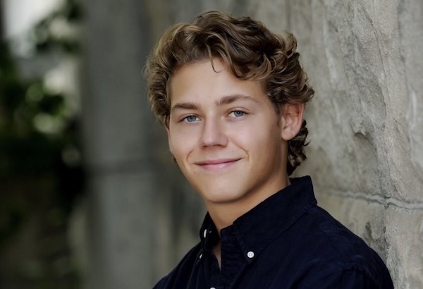 Alex Mandia