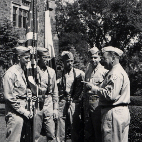 Students in the ROTC program